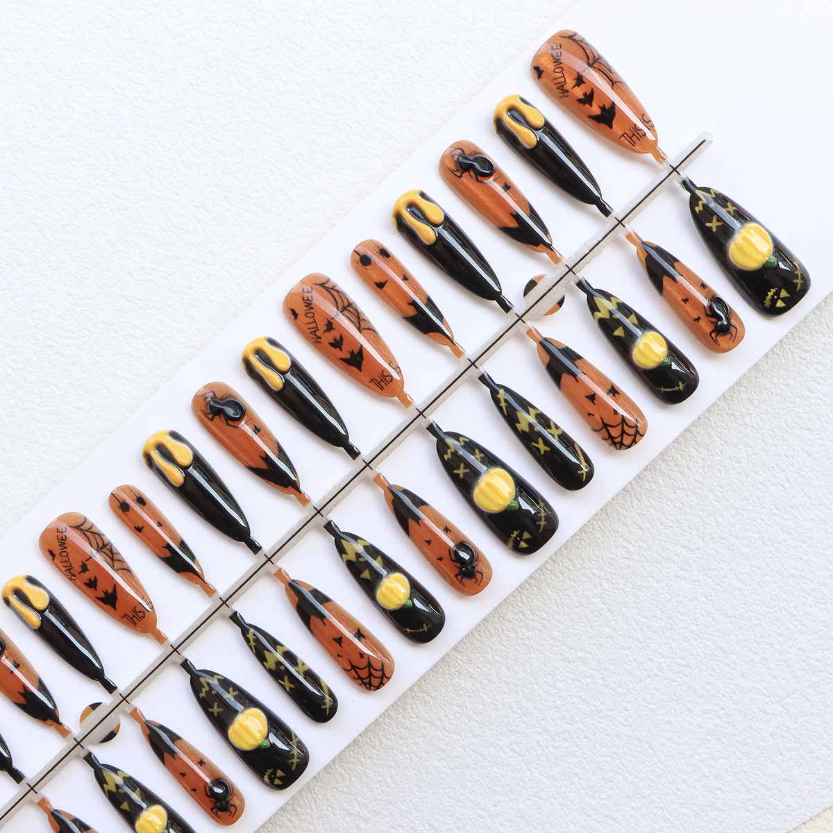 Thematic Halloween Press-On Nails Acalora