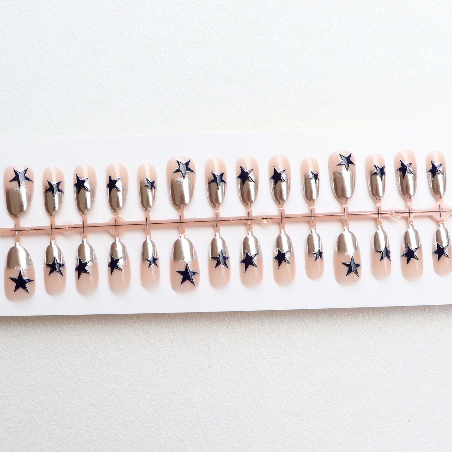 Stylish Press-On Nail Art Acalora