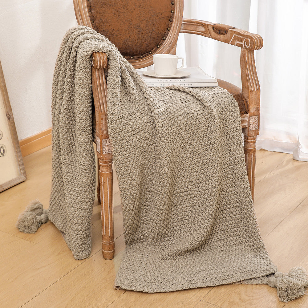 Plush Woven Decorative Throw Blanket