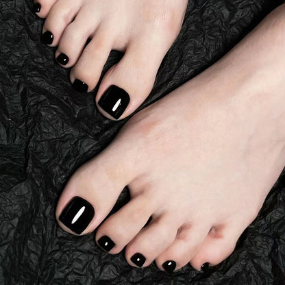 Artificial nails for elegant foot care Acalora