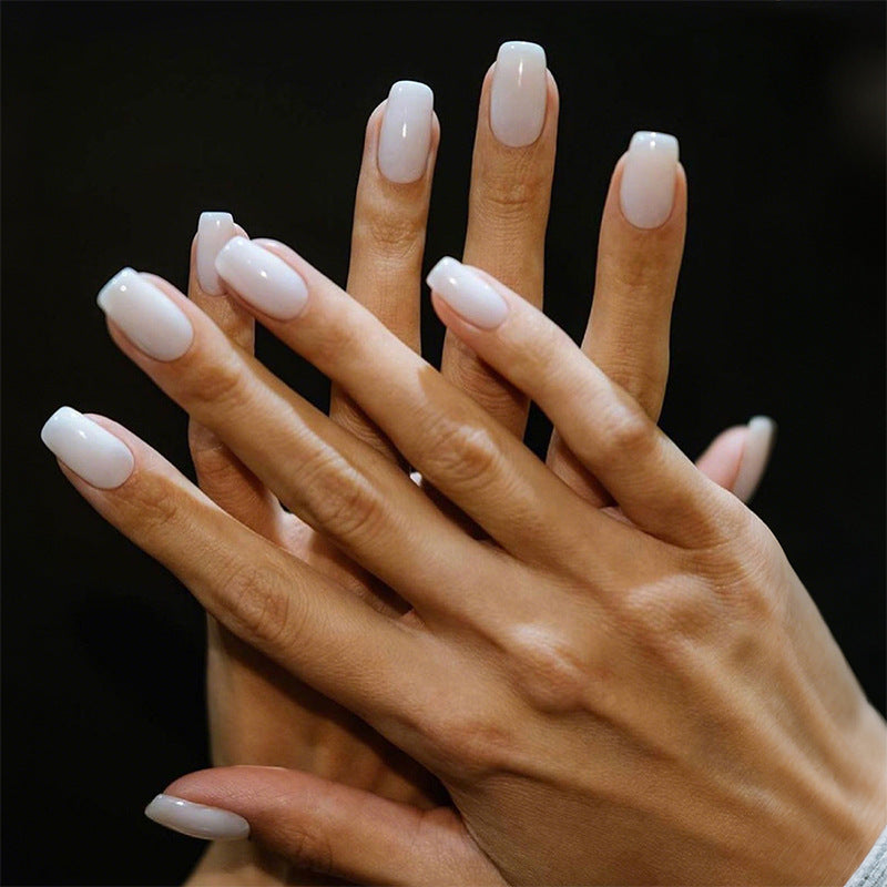 Elegant Press-On Nail Set with Stylish French Tip Design Acalora
