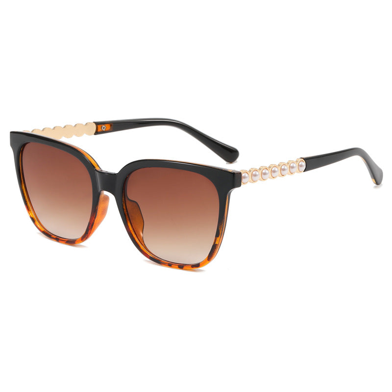 Women's oversized sunglasses with elegant pearl jewelry decoration Bowlift
