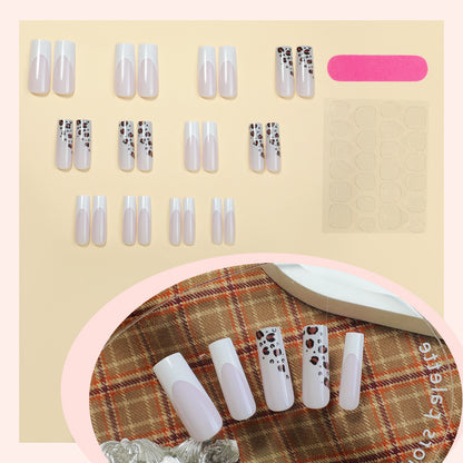 Artistic Press-On Nail Set with Stylish Animal Print Design Acalora