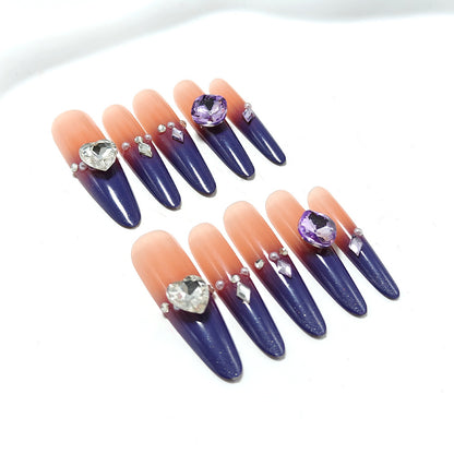 Artificial nails with glitter and elegant 3D applications Acalora