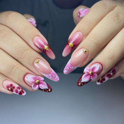 Handmade nail set with floral details Acalora