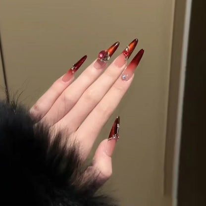 Artificial nails with glamorous accents Acalora