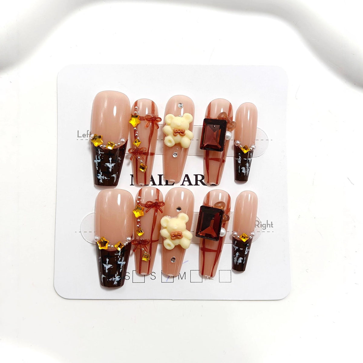 Artificial nail set with 3D decorations and elegant accents Acalora