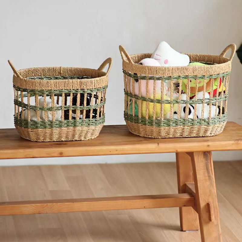 Decorative basket made of woven natural material Acalora