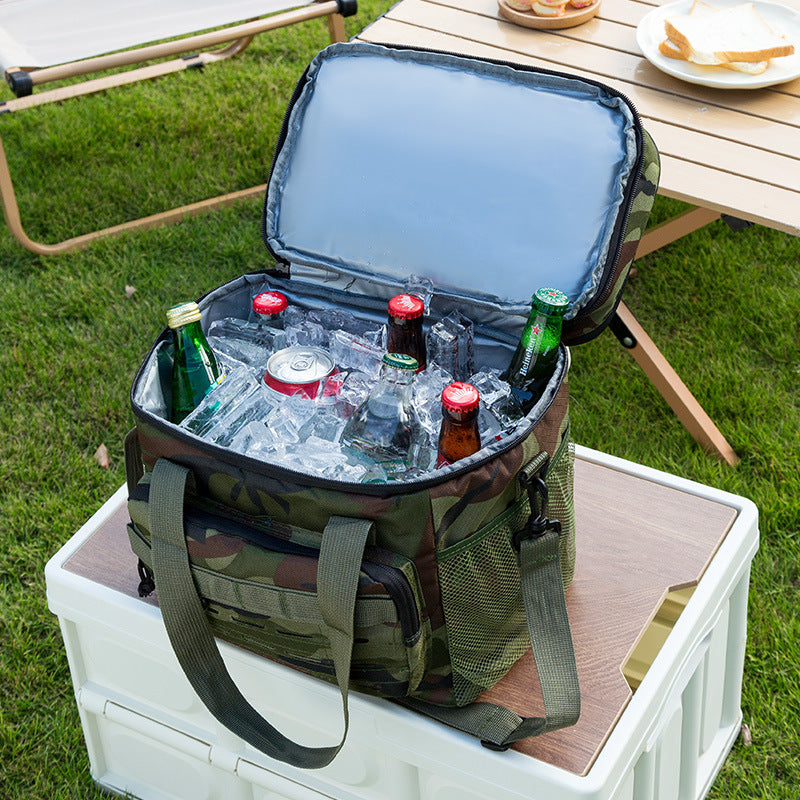 Cooler bag with several insulated compartments Bowlift