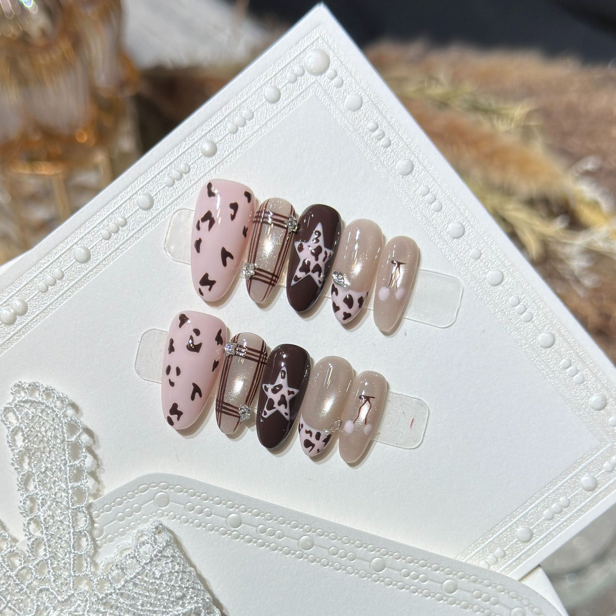 Artistic Press-On Nail Art Set with Unique Pattern Designs Acalora