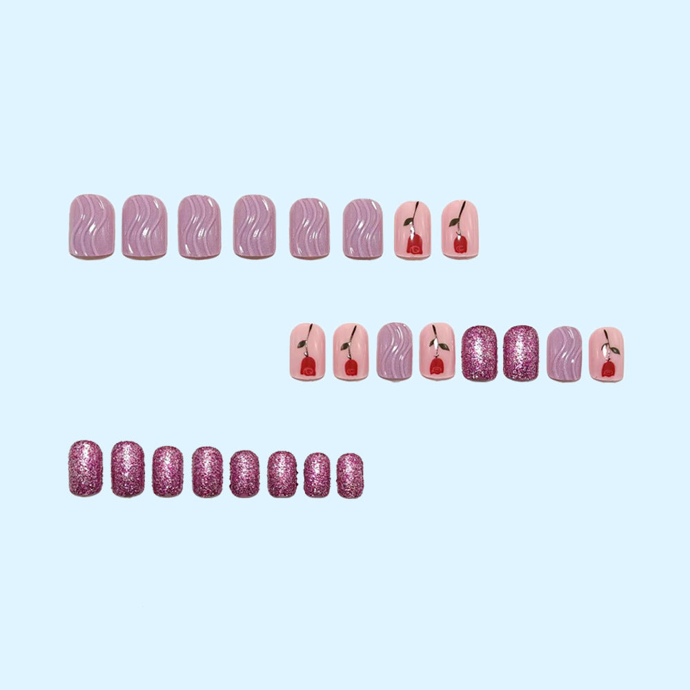 False nails with glamorous glitter design Acalora