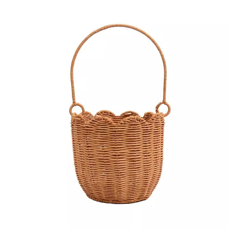 Handwoven basket with handle Acalora