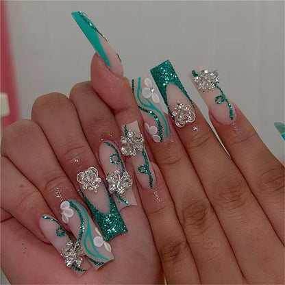 Glamorous Decorative Nail Art Acalora