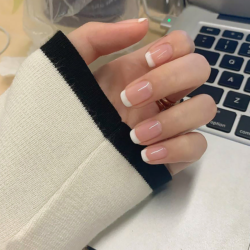 Artificial nail set with unique patterns Acalora