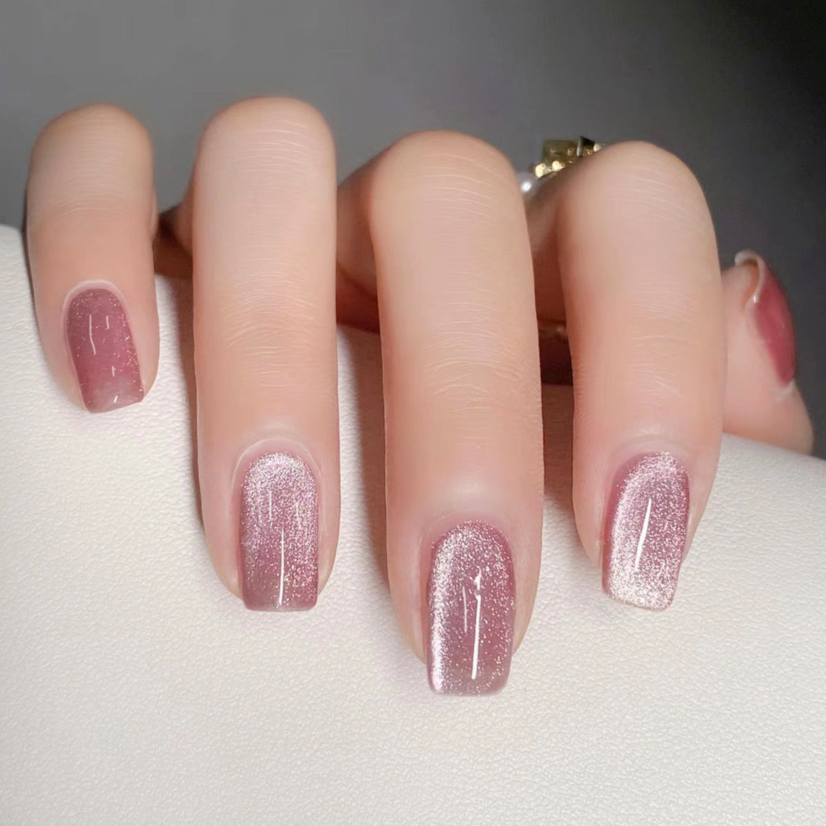 Glossy Gel Press-On Nail Set Acalora