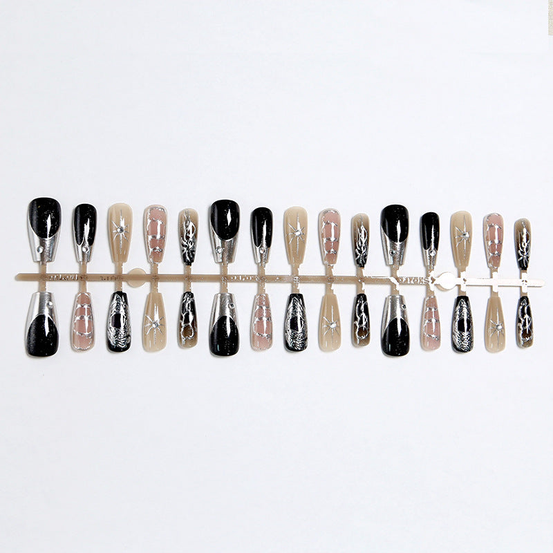 Artificial nail set with elegant glitter and design accents Acalora