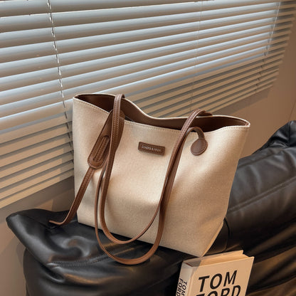 Spacious Utility Tote Acalora
