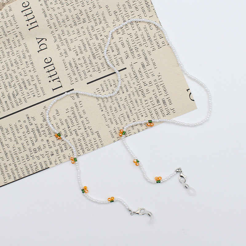Eye-Catching Beaded Eyewear Chain Acalora