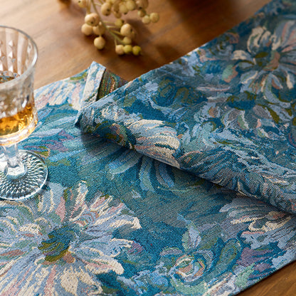 Elegant Floral Patterned Table Runner