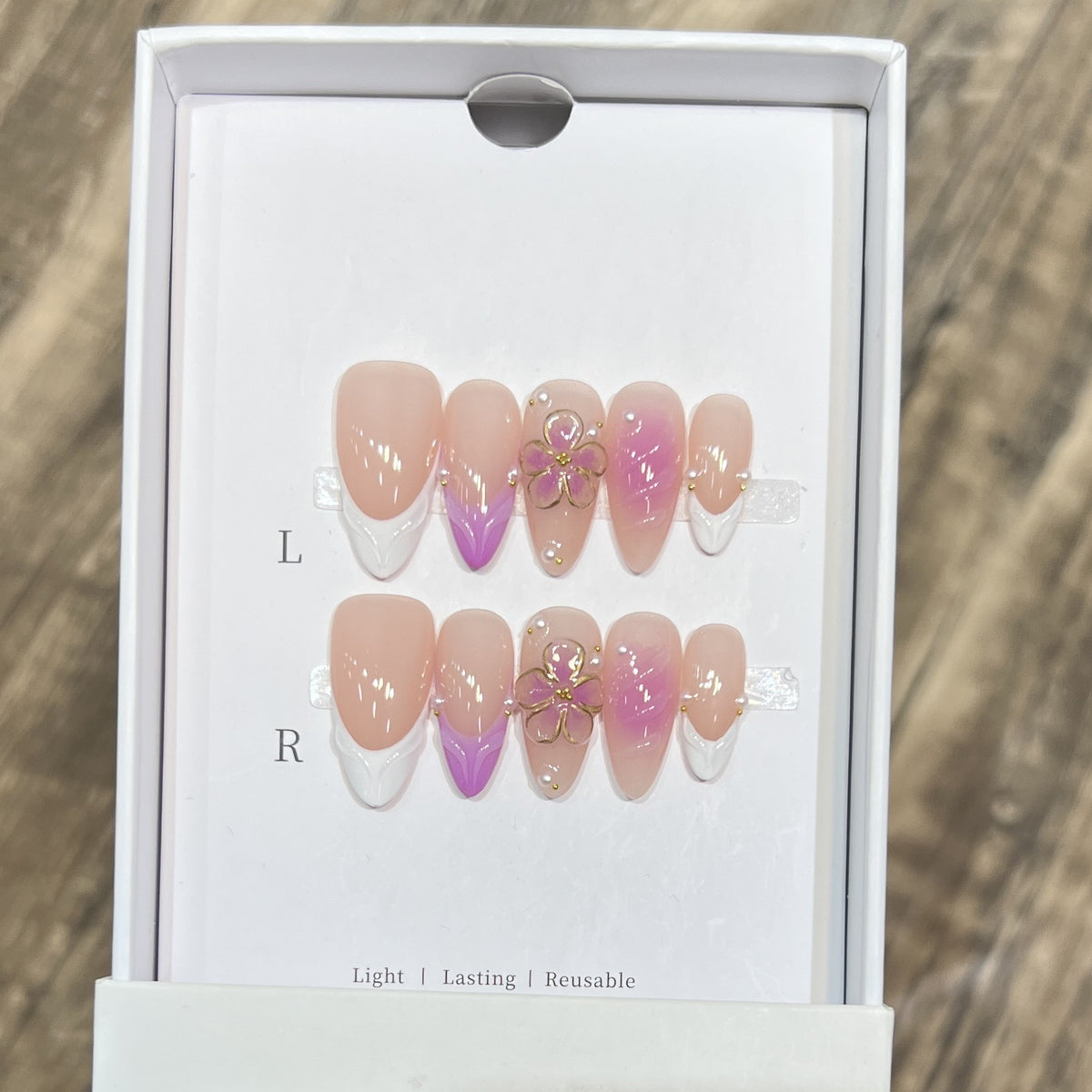 Artistic Floral Press-On Nail Set Acalora
