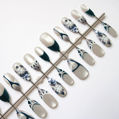Artistic Floral Nail Art Set Acalora