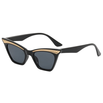 Ladies Cat-Eye Sunglasses with Luxurious Detail Bowlift