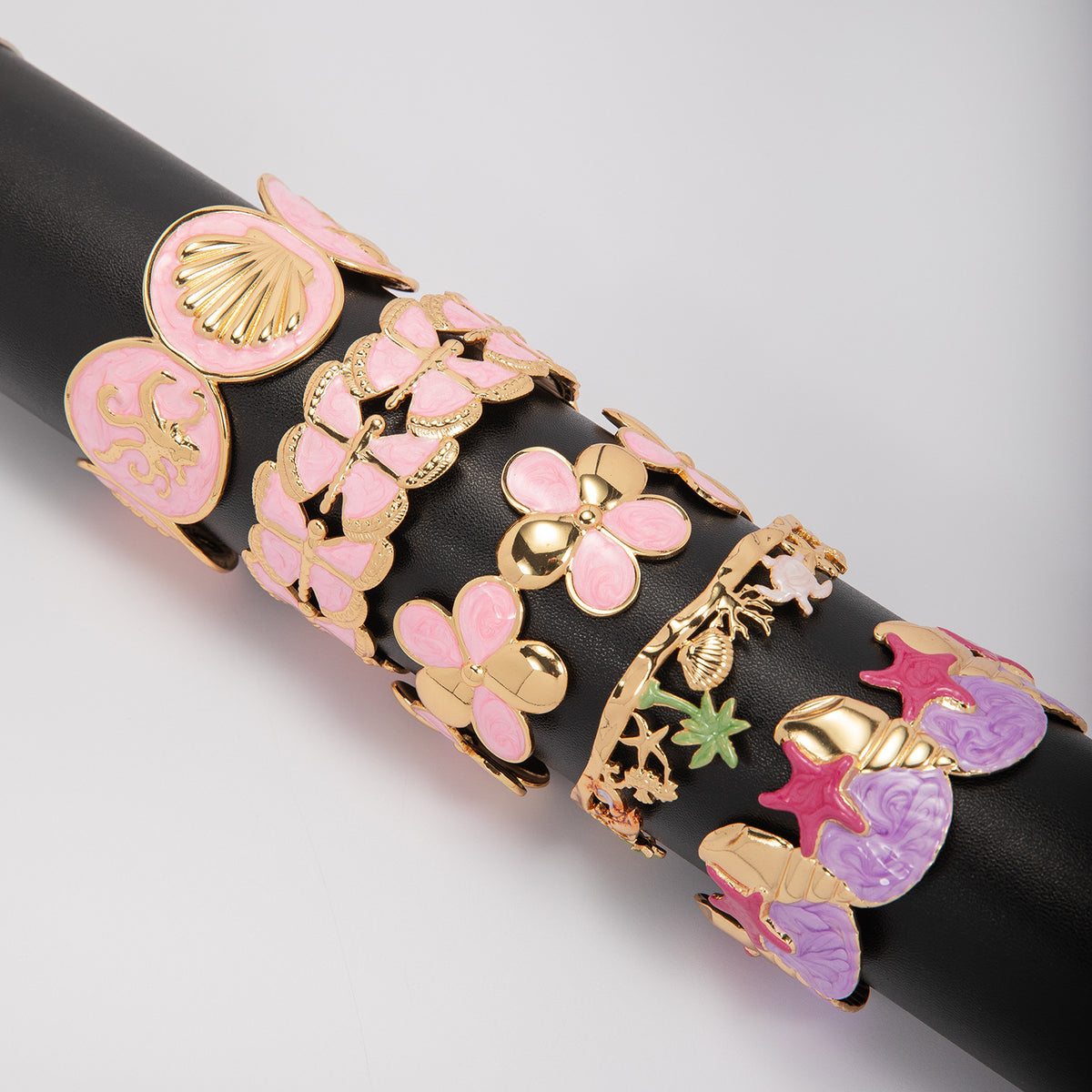 Artistic Cuff Bracelet Acalora