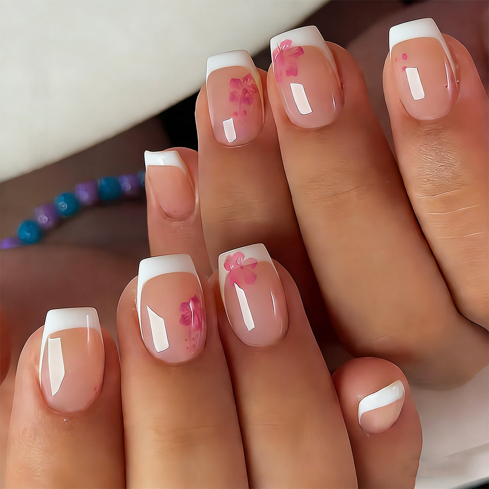 Seasonal Themed Press-On Nail Art Set Acalora
