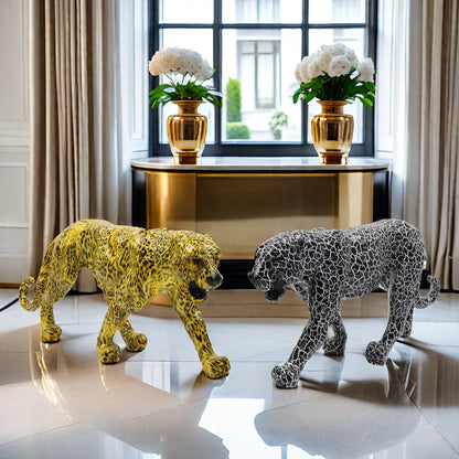 Decorative leopard figure made of resin Acalora