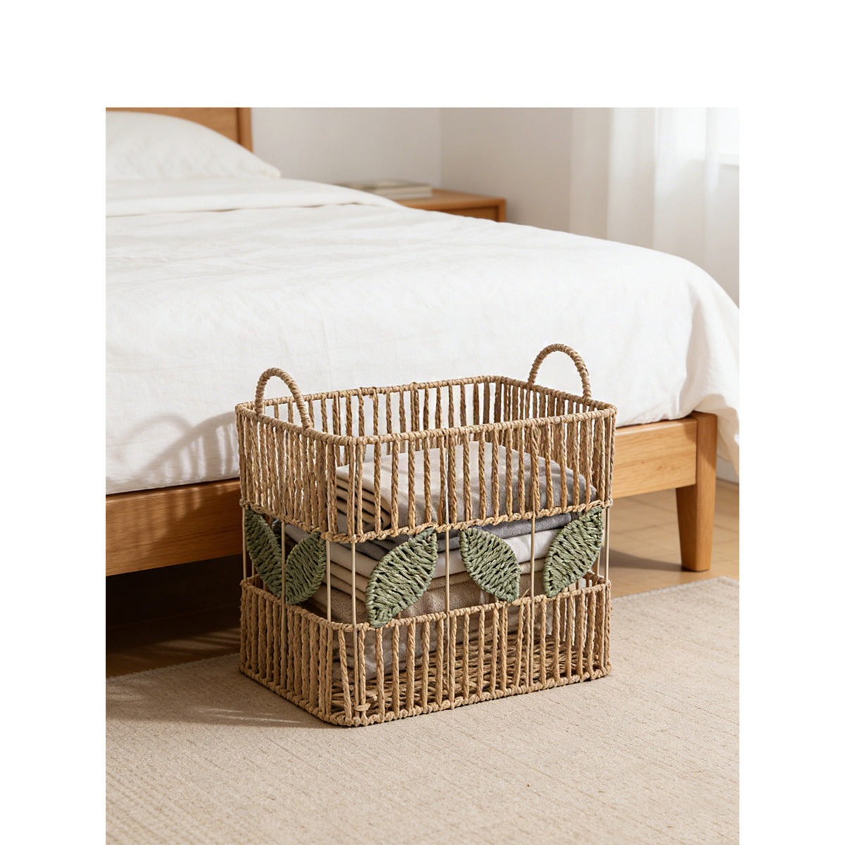 Handcrafted storage basket with leaf motif Acalora