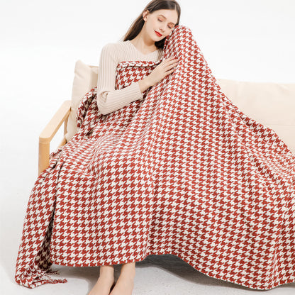 Unisex Houndstooth Pattern Cozy Throw Blanket