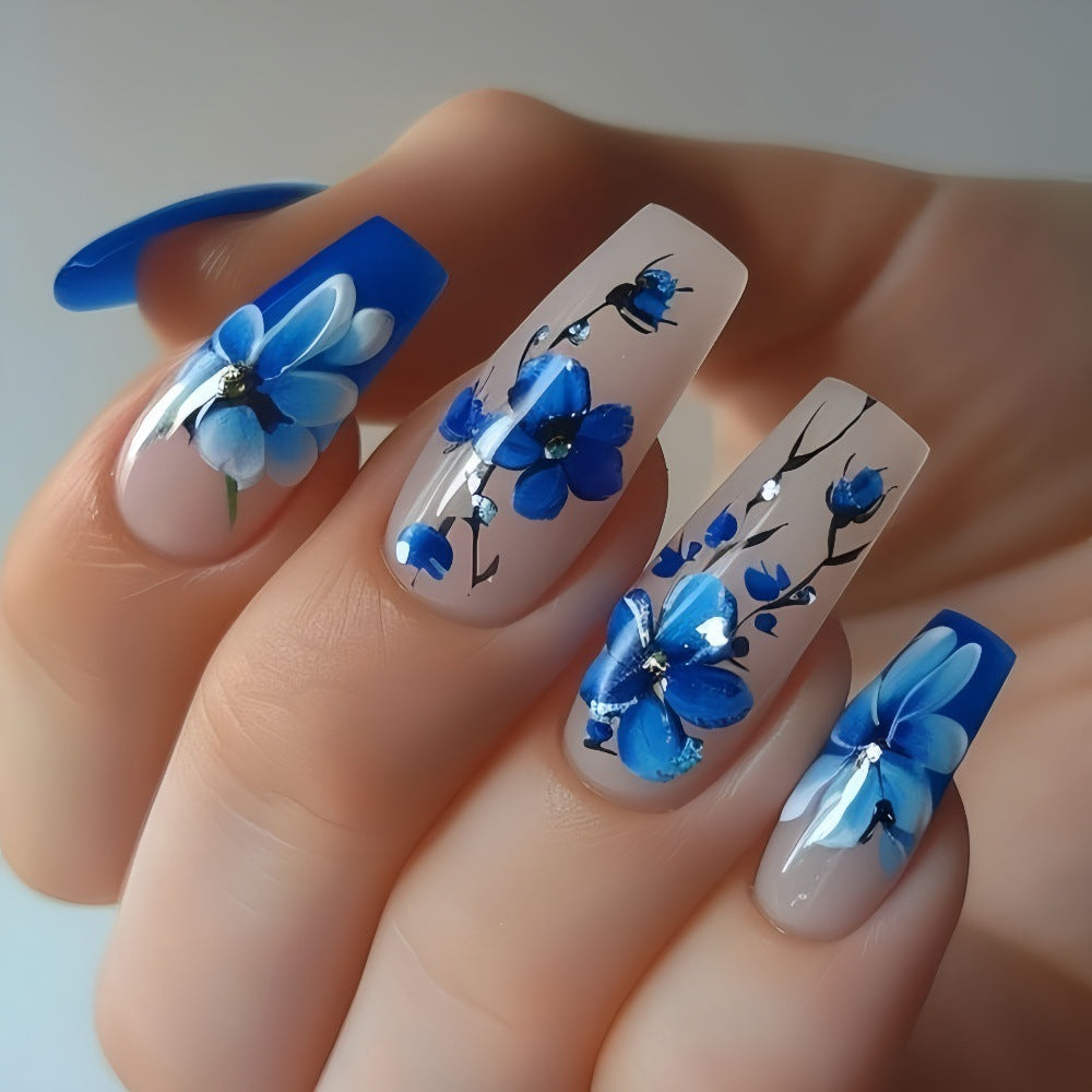 Artificial nails with floral accents Acalora