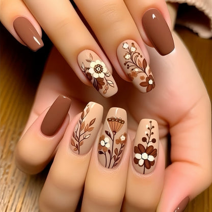 Artificial nails with filigree flower designs Acalora