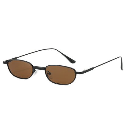 Women elegant and minimalist sunglasses frame Bowlift