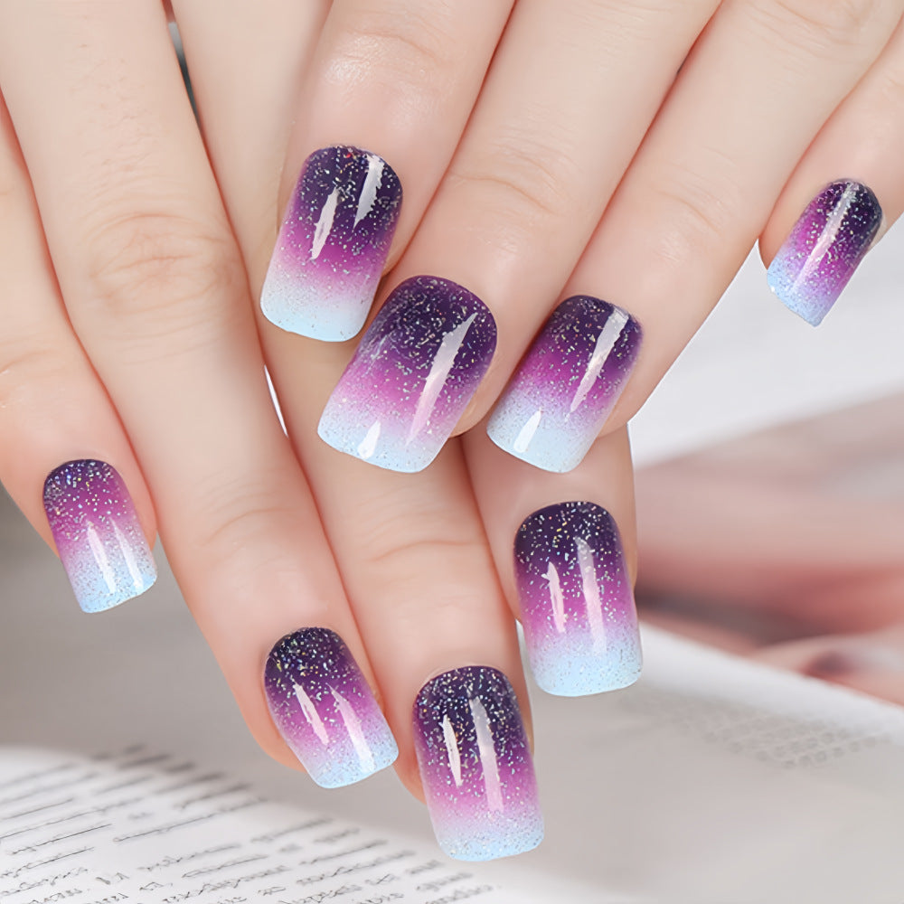 Acrylic nails with luxurious ombre effect Acalora
