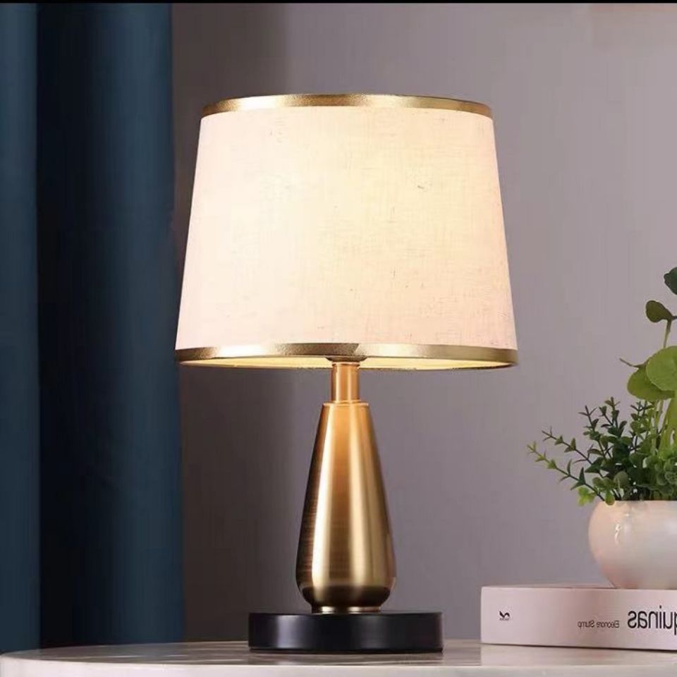 Elegant Touch-Control Table Lamp