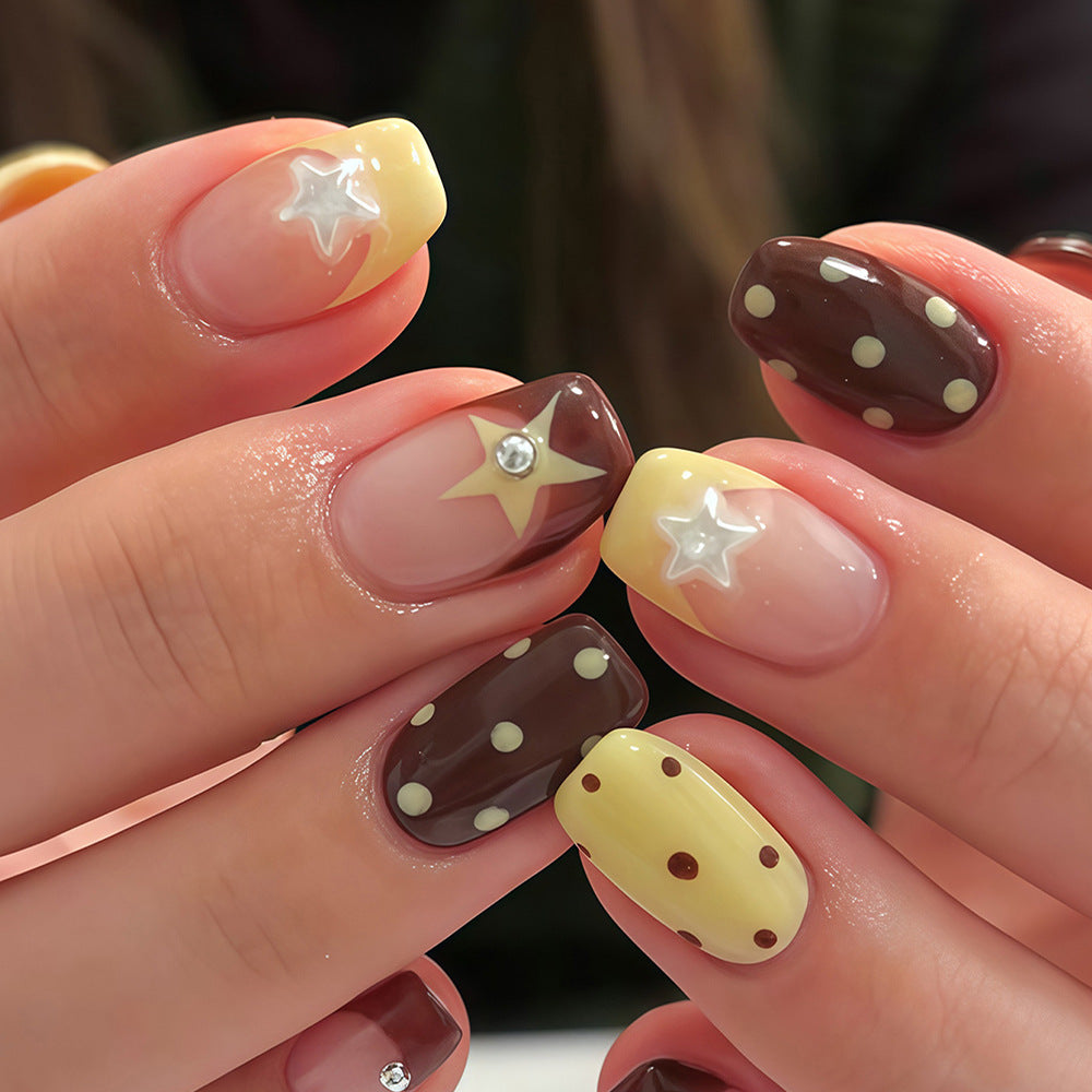 Artistic Press-On Nail Design Set with Star and Polka Dot Accents Acalora