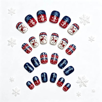Winter-Themed Holiday Nail Art Acalora