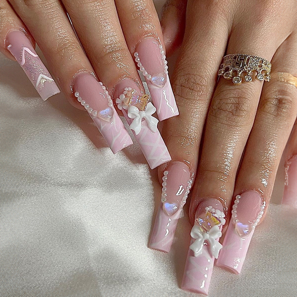 Elegant Decorative Press-On Nail Set with Floral and Pearl Accents Acalora