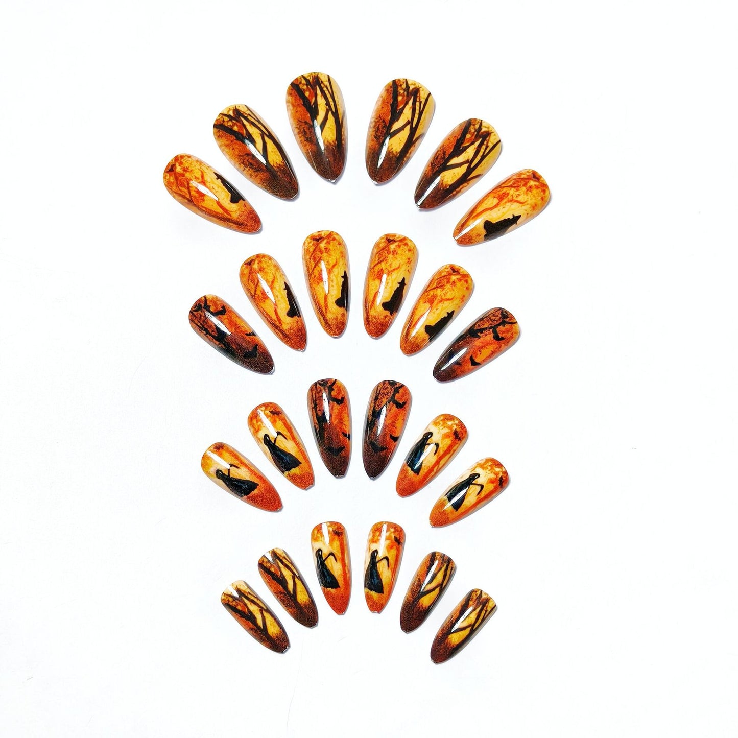 Artistic Halloween-Themed Nail Art Acalora 1788155472