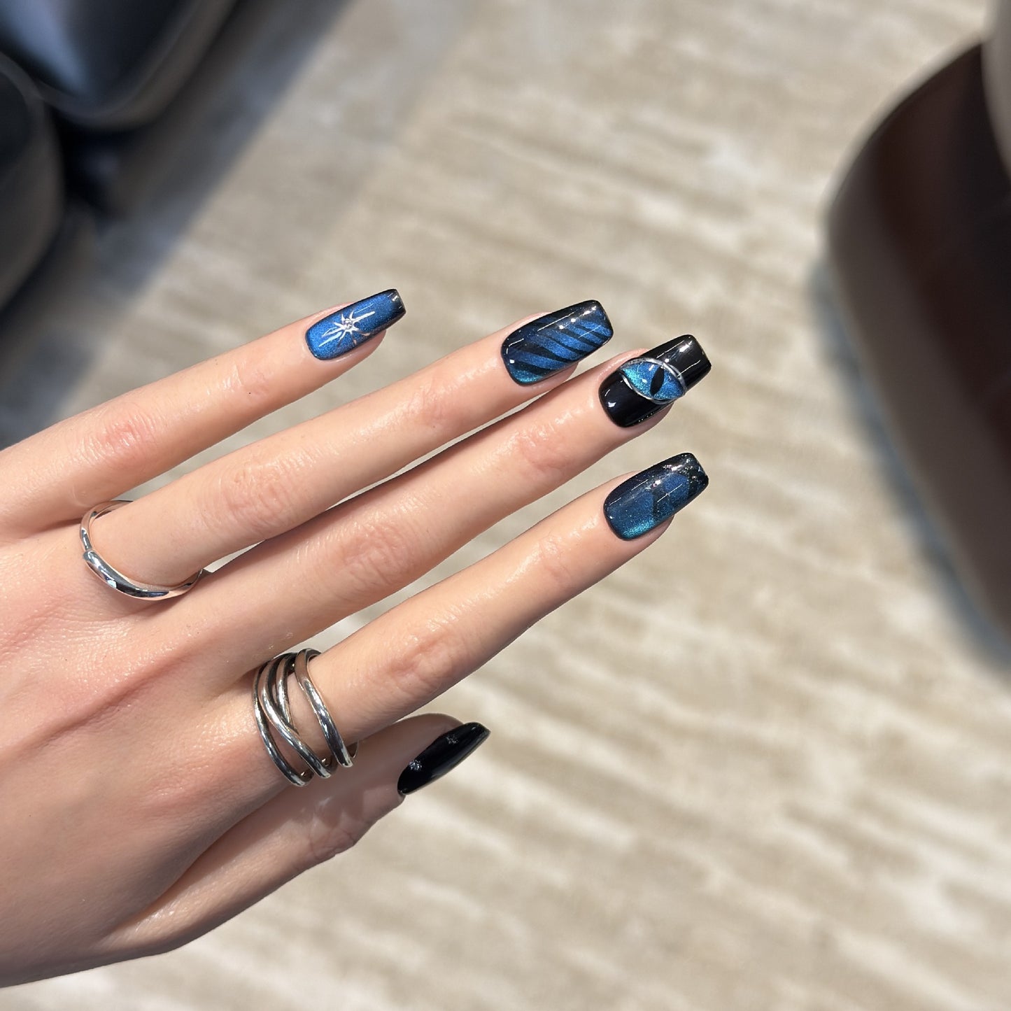 Artistic Galaxy-Inspired Press-On Nail Set Acalora
