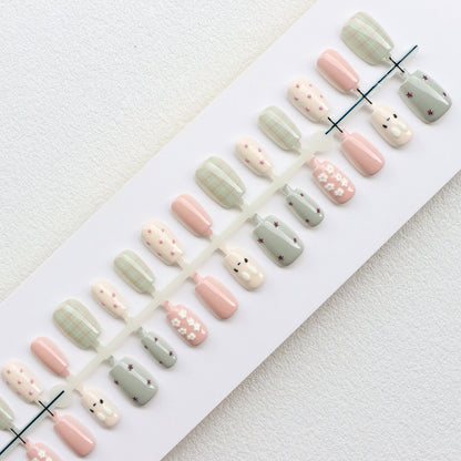 Creative Themed Press-On Nail Art Set Acalora