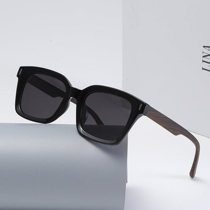 Women stylish square sunglasses with sturdy frame Kalsten