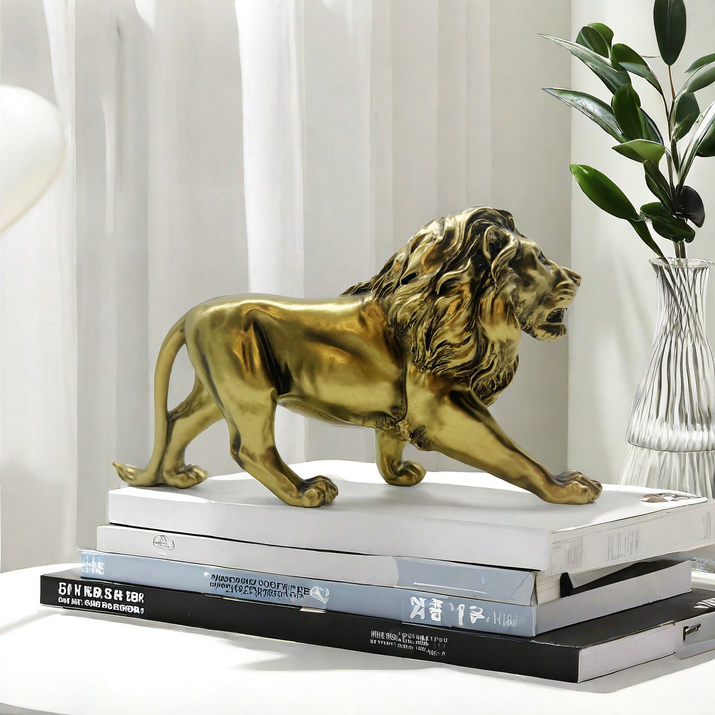 Decorative lion figurine in modern style Acalora