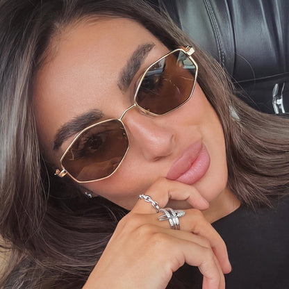 Women's geometric sunglasses with protective UV filter and high-end metal frame Karnz