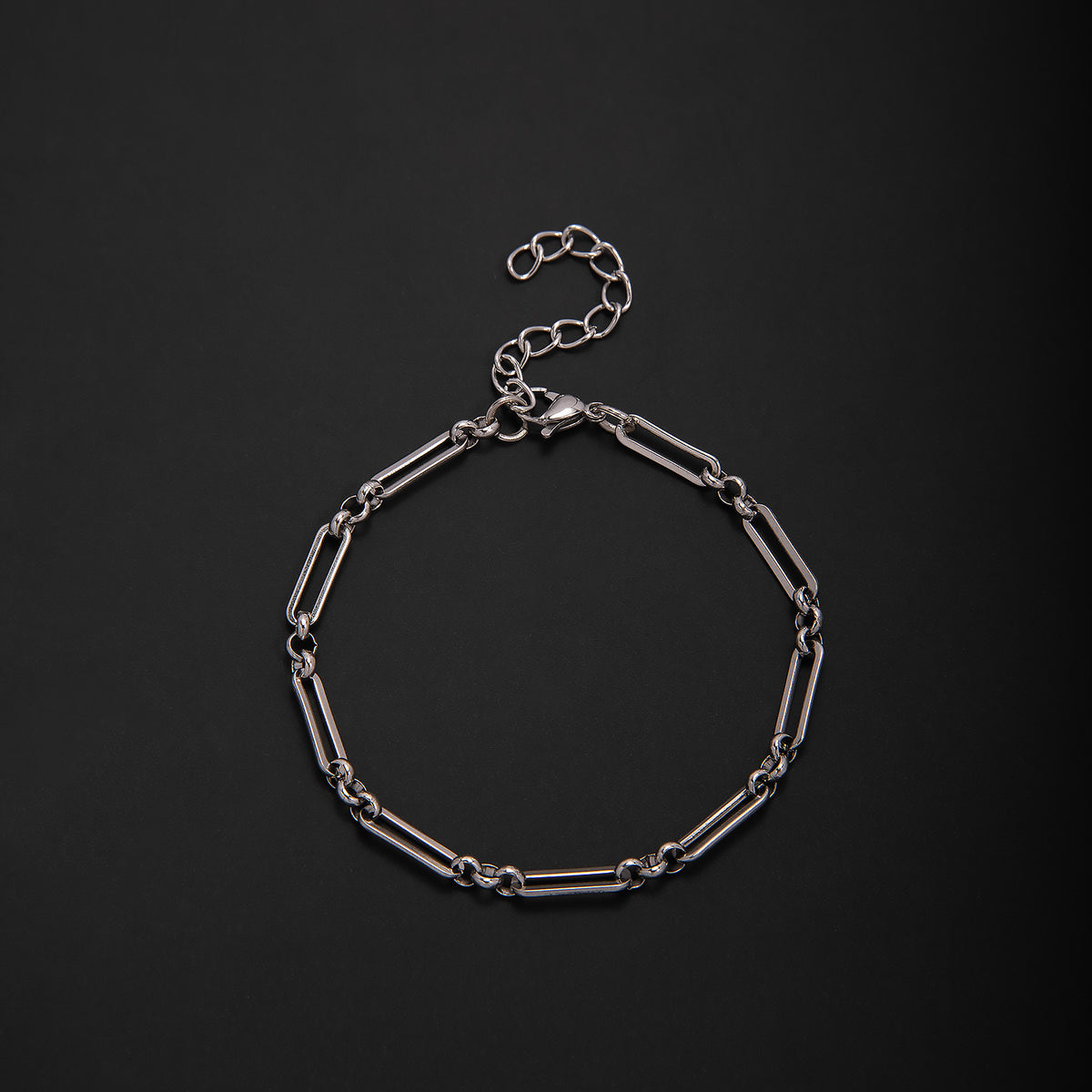 Interlaced Metal Link Bracelet Acalora