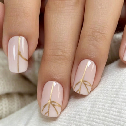 Artificial nails with elegant golden line pattern Acalora