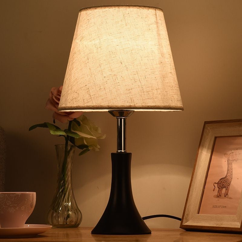 Artistic Floral Table Lamp
