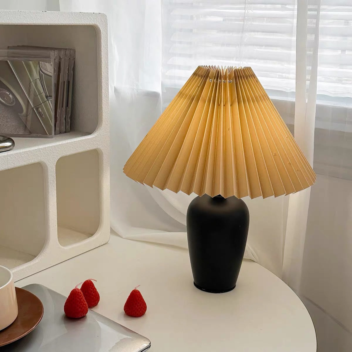 Contemporary Stylish Table Lamp