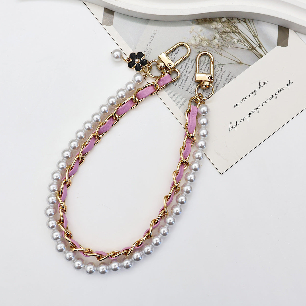 Stylish Pearl-Embellished Eyewear Chain Acalora